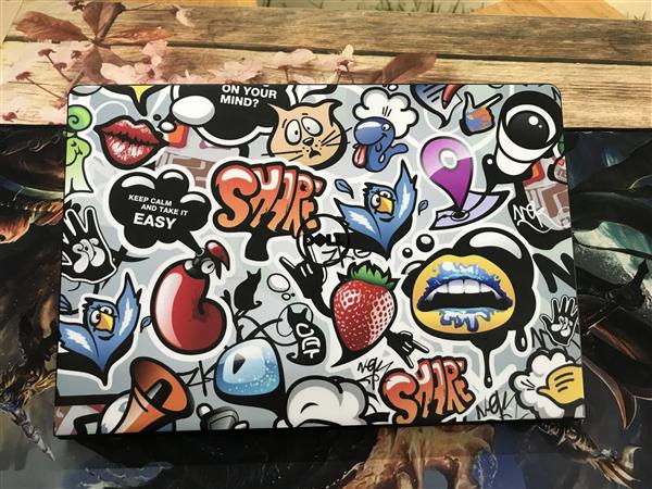 Ảnh đại diện sản phẩm Skin laptop Nhiều chi tiết